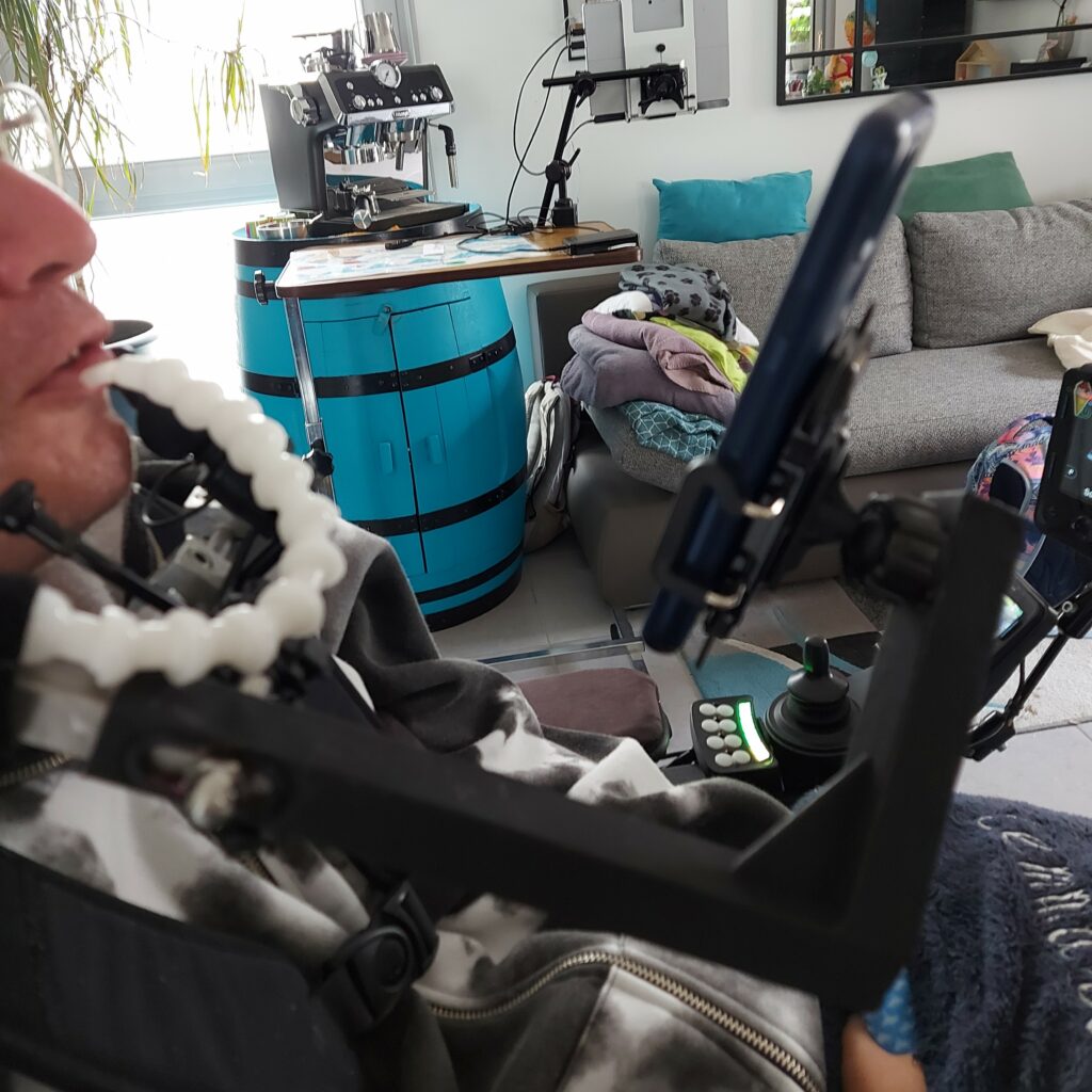 BrasPorteSmartphone-2