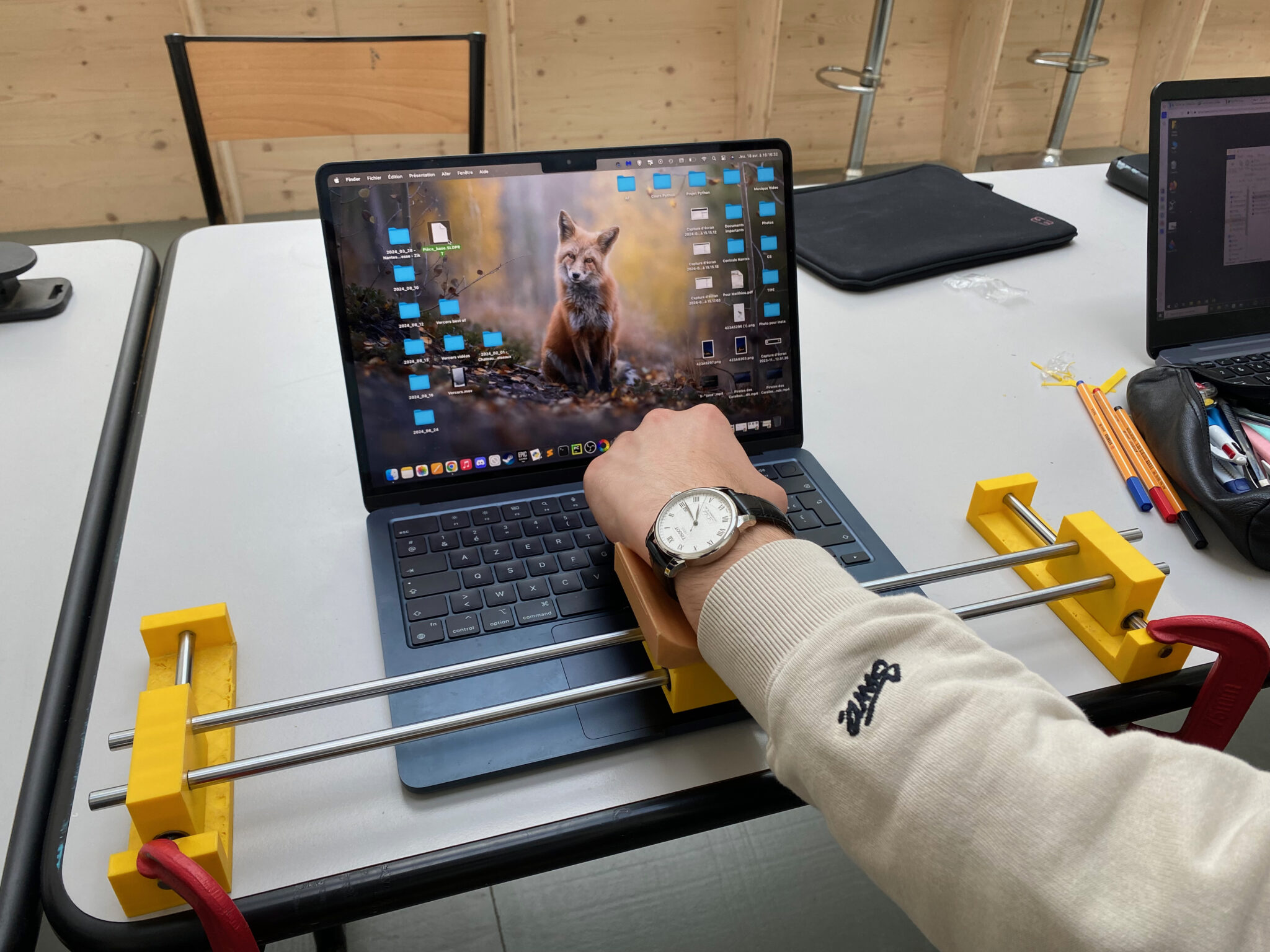 SupportMainClavier01